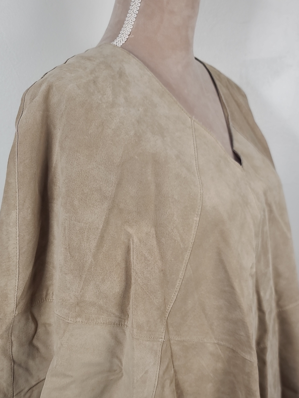 Vtg Y2K INC International Concepts Tan Boho Suede Leather Festival Poncho S/M - Picture 7 of 15